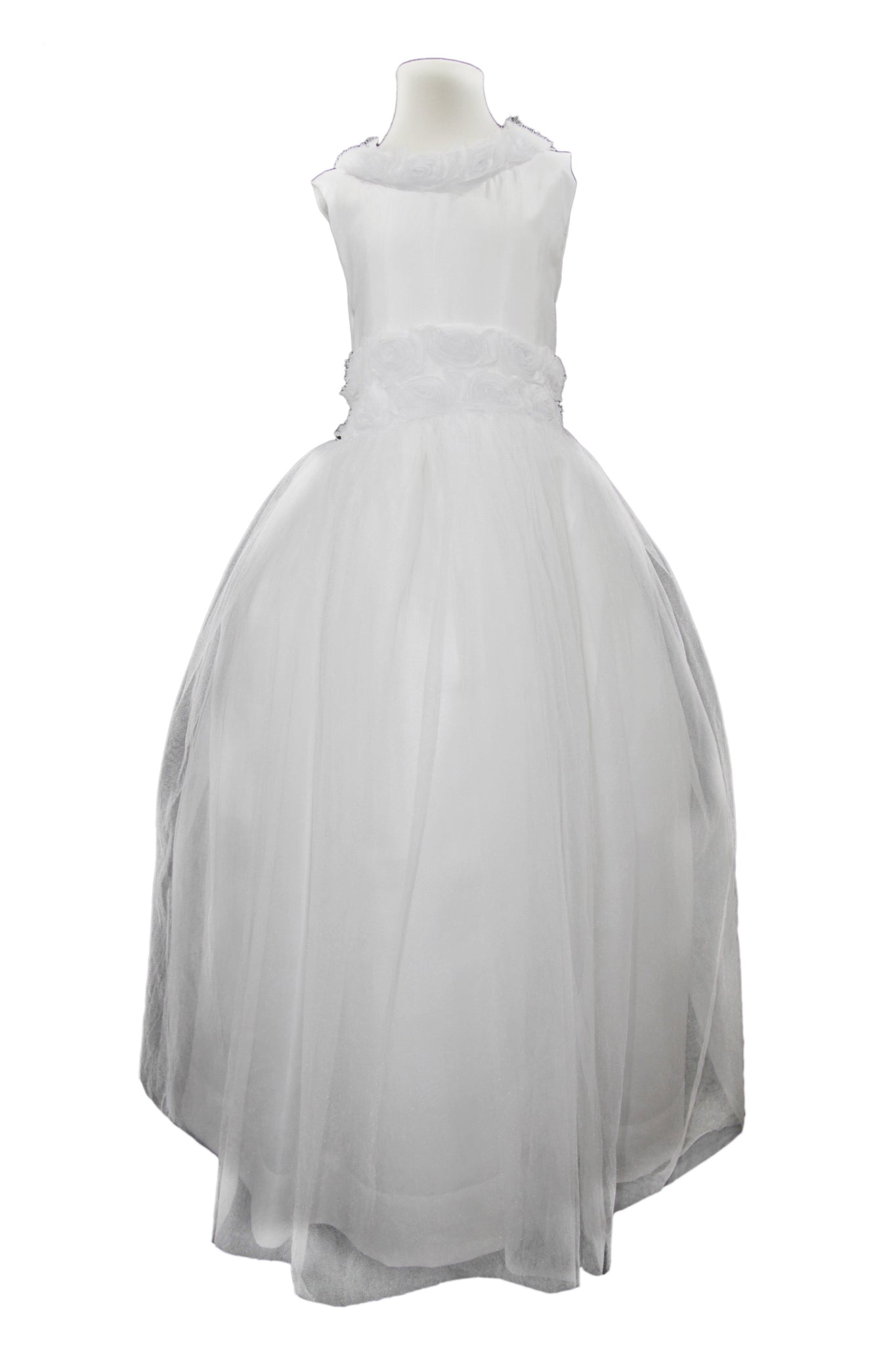 VESTIDO SHANTUNG CON ROSETÓN EN CUELLO Y CINTURA, FALDA TUL MOD. 77002 BLANCO